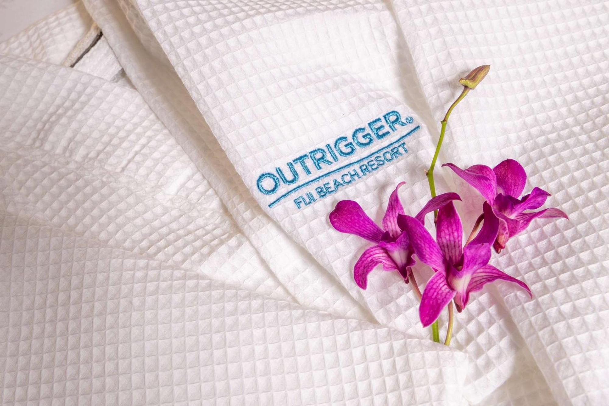Outrigger Fiji Beach Resort Korotogo Dış mekan fotoğraf